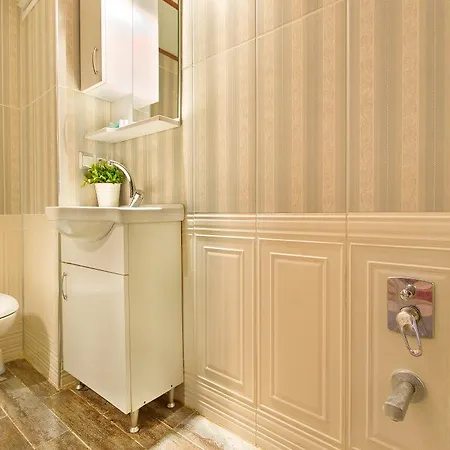 Aretias Antique House 2*