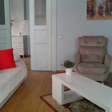 Aretias Antique House