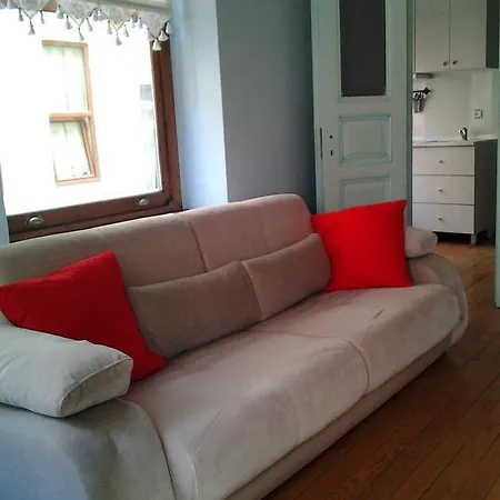 Aretias Antique House Aparthotel 2*