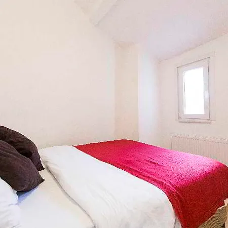 Aretias Antique House 2*